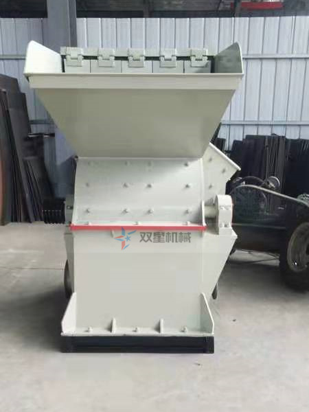 木屑粉碎機工作中出料不均手動或停止設備改正