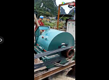 木材粉碎機視頻客戶現場粉碎作業展示