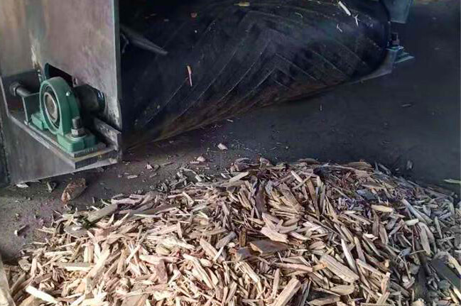 <a href='http://www.xianhfw.com/4/231.html' target='_blank'><span>模板破碎機</span></a>破碎效果