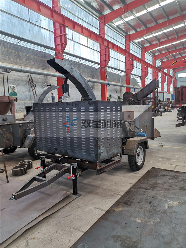 800型樹枝粉碎機生產車間實拍