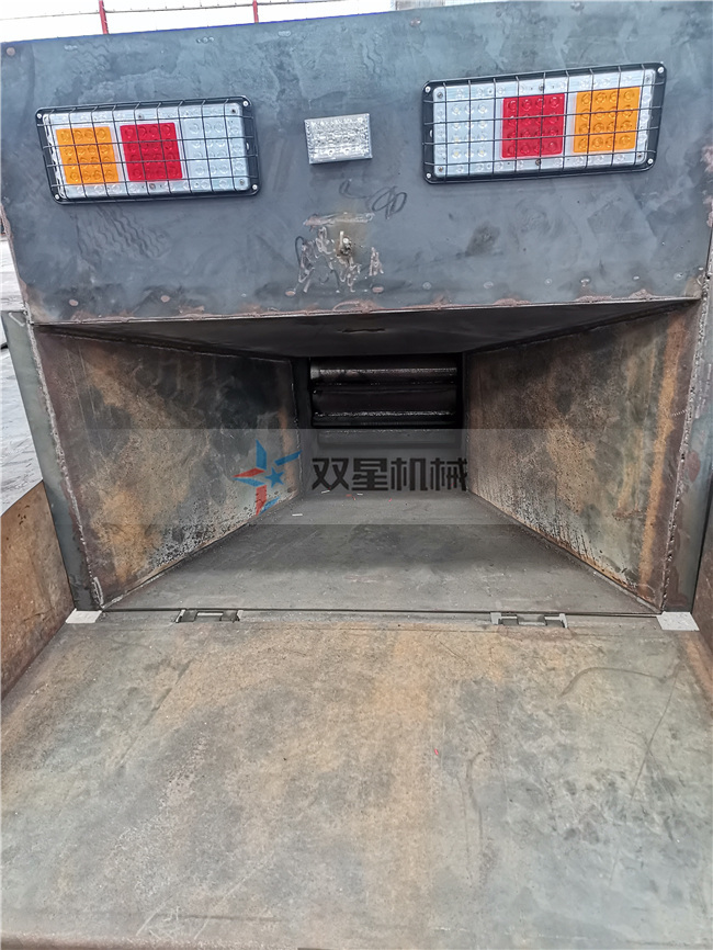 800型樹枝粉碎機生產車間實拍