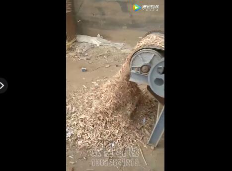 模板破碎機視頻客戶現場作業展示