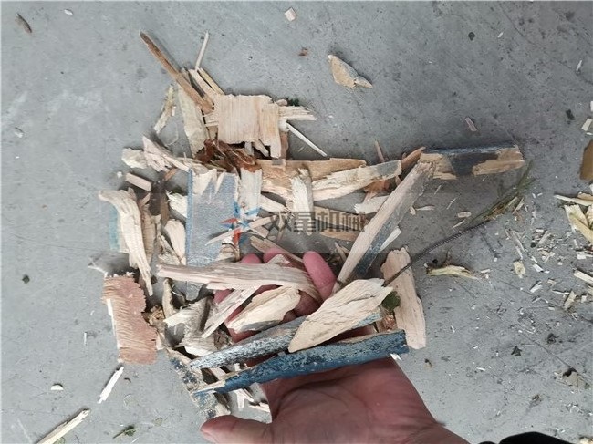 工程模板破碎機破碎物料效果