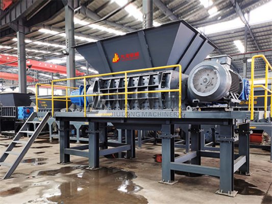 操作木材粉碎機的過樹枝粉碎機廠家程中怎樣降低生產(chǎn)成本