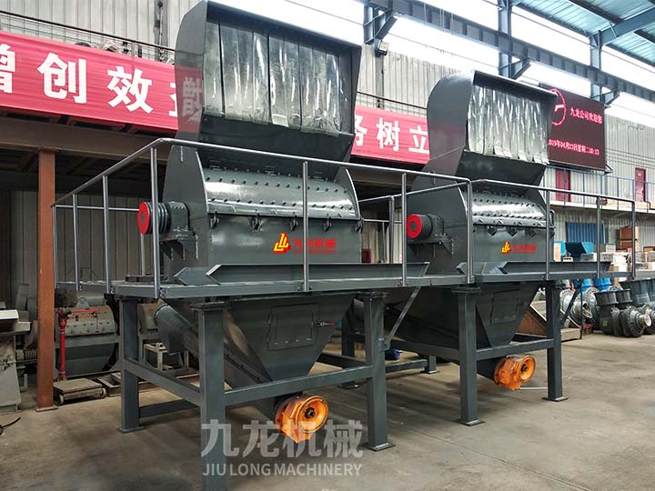 木材粉碎機軸承損<a href='http://www.xianhfw.com' target='_blank'><span><a href='http://www.xianhfw.com/1/229.html' target='_blank'><span>樹枝粉碎</span></a>機</span></a>廠家壞的原因及解決辦法