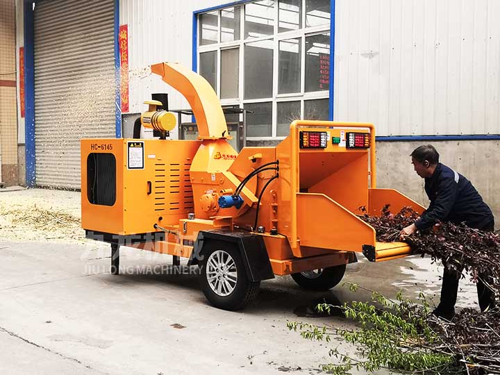 <a href='http://www.xianhfw.com' target='_blank'><span><a href='http://www.xianhfw.com/1/229.html' target='_blank'><span>樹枝粉碎</span></a>機</span></a> 樹枝粉碎機