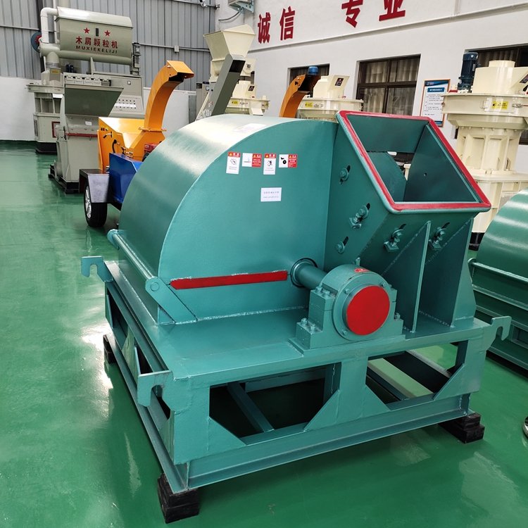 皓星帶大家了解<a href='http://www.xianhfw.com' target='_blank'><span><a href='http://www.xianhfw.com/1/229.html' target='_blank'><span>樹枝粉碎</span></a>機</span></a>價格
雙口鋸末粉碎機