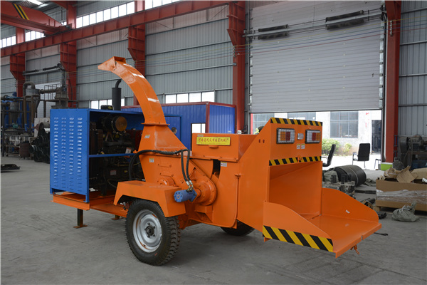 怎樣衡量<a href='http://www.xianhfw.com' target='_blank'><span><a href='http://www.xianhfw.com/1/229.html' target='_blank'><span>樹枝粉碎</span></a>機</span></a>廠家一臺木材粉碎機的好壞